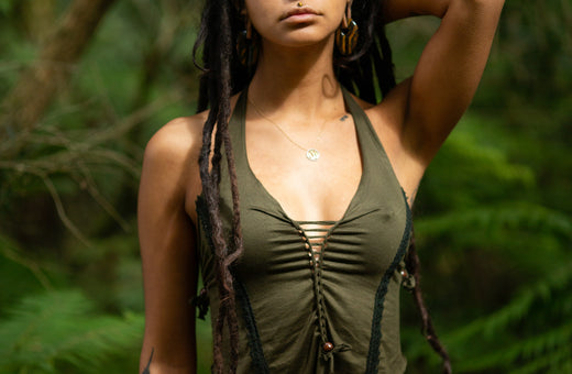 CULTIVATE PEACE TOP - DARK GREEN