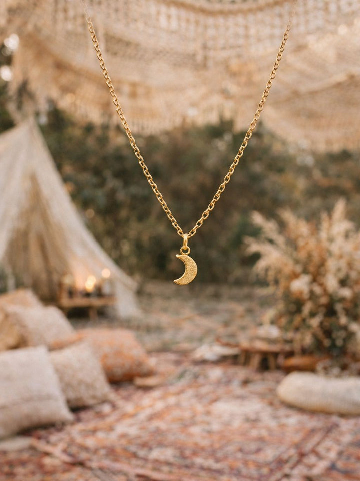 LUNAR CRESCENT NECKLACE