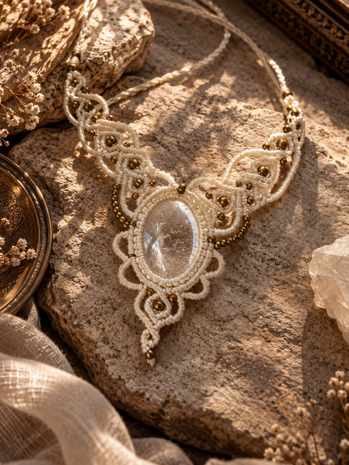 REFLECTIVE PORTAL NECKLACE