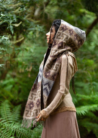 MOUNTAIN ALPACA GEOMETRIC SCARF - EARTHY TONES