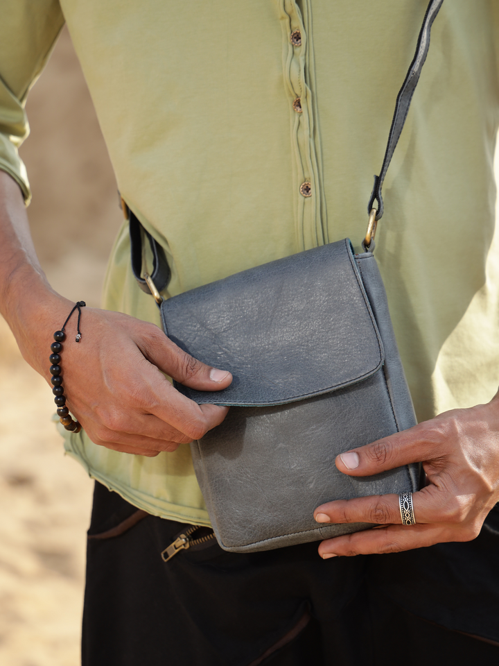 PAX GENUINE LEATHER CROSS BODY BAG