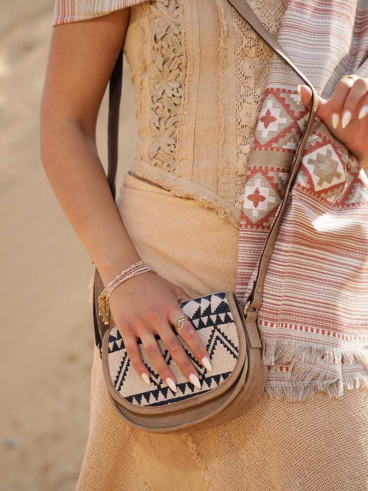 KHALEESI EMBROIDERED HANDBAG