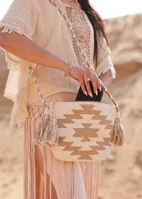 SAC À POMPONS EN COTON BRODÉ LUNA