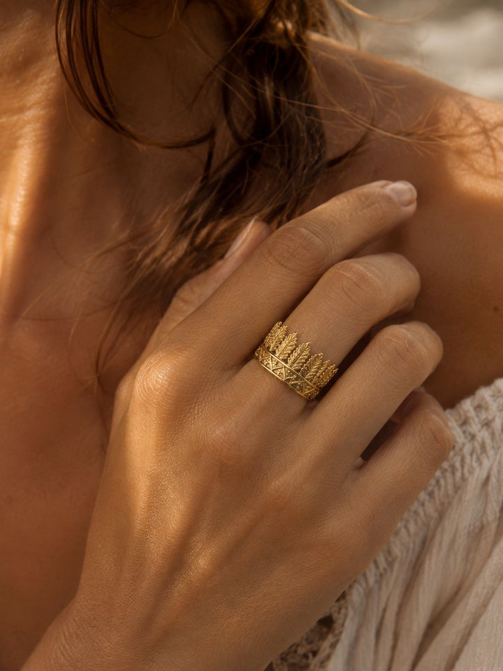 BAGUE COURONNE DE ROI - LAITON