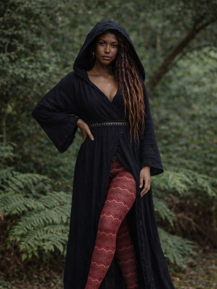 BAROQUE FISHNET LEGGINGS - RED WINE