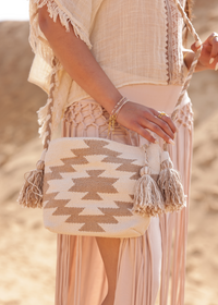 SAC À POMPONS EN COTON BRODÉ LUNA