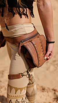 Equestrian Genuine Leather Leg Pocket Belt - Camel