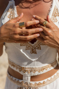BAGUE COURONNE DE ROI - LAITON