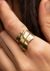 Bohemian Feather Ring - Brass