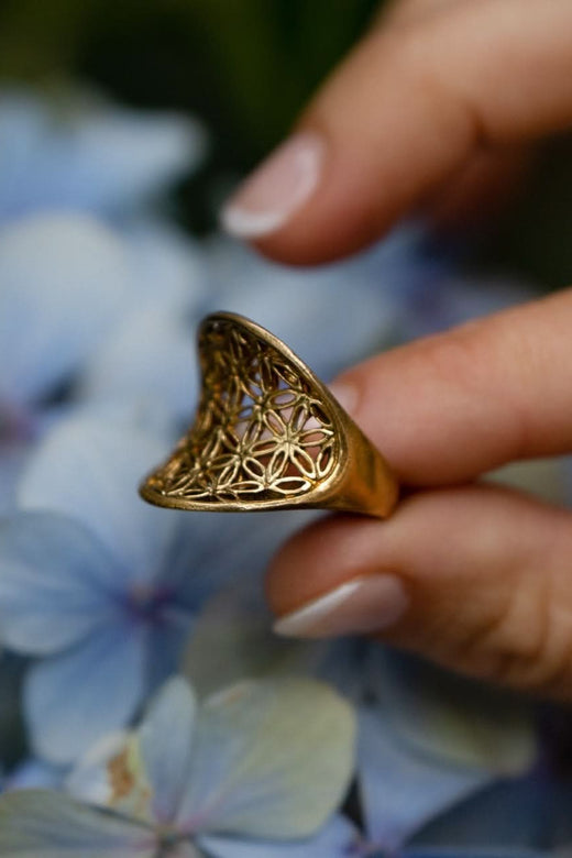 CONVEX FLOWER OF LIFE RING - BRASS