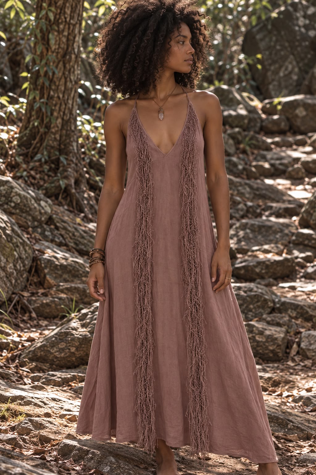 ROBE TRIBALE BRODÉE À LA MAIN - NATUREL