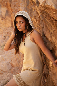 فستان سولين بقبعة