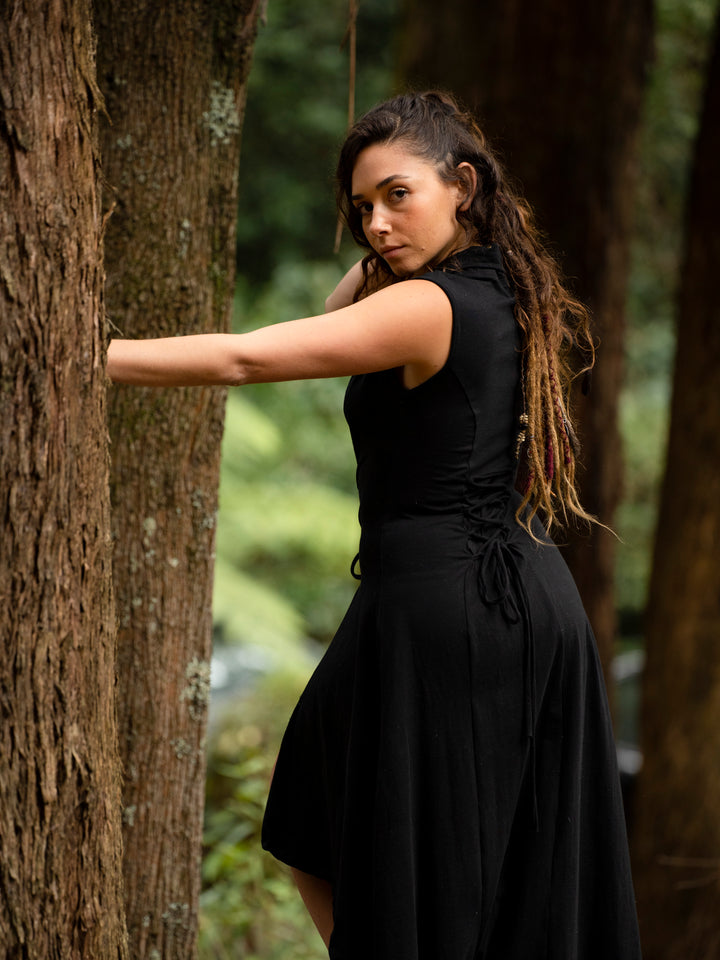 ENCHANTED EARTH VEST - BLACK