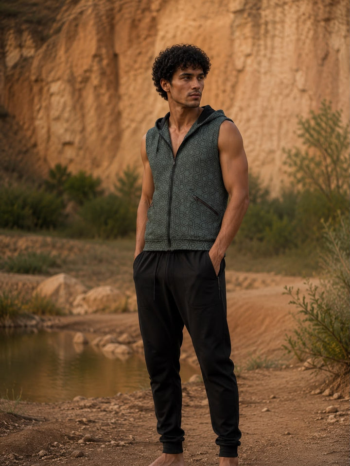 GEOMETRIC VEST