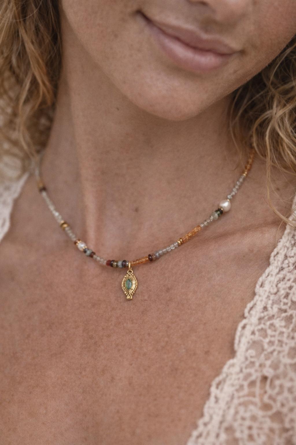 MYSTIC GEMSTONE NECKLACE