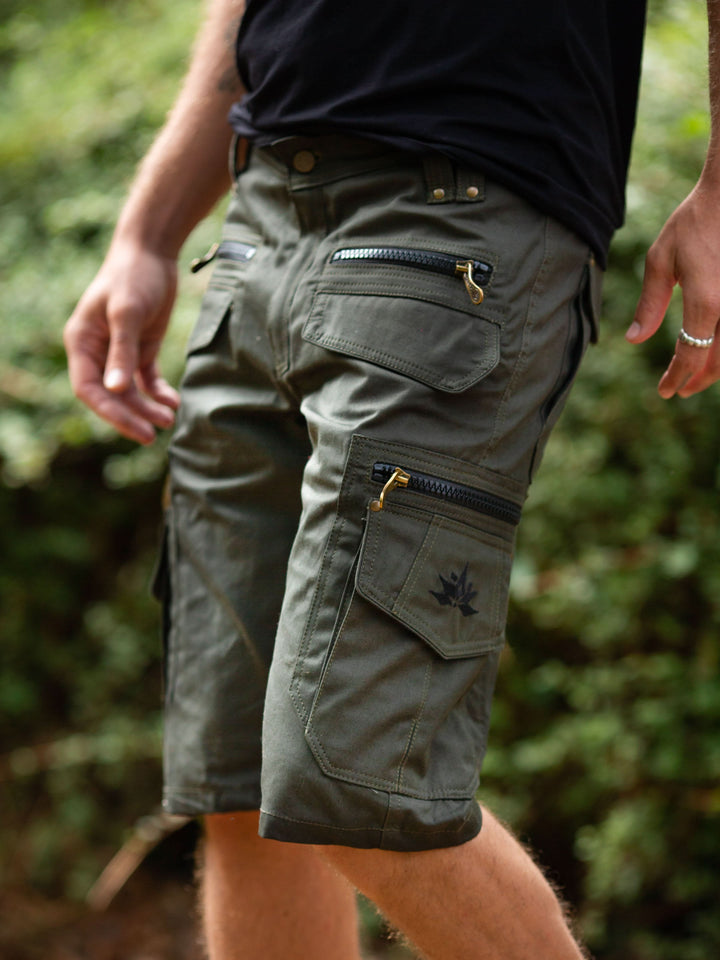 TRADIE SHORTS - DARK OLIVE