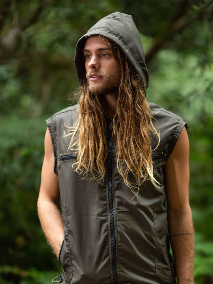 PLEIADIAN VEST - OLIVE