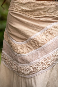 JUPE PORTEFEUILLE EN PATCHWORK AU CROCHET - CRÈME