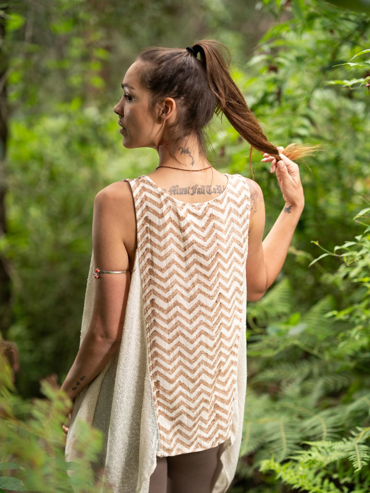 ISLAND VIBES NATURAL TOP