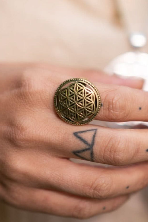 MANDALA FLOWER OF LIFE RING - BRASS