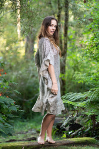ROBE DE LA BELLE AU BOIS DORMANT - MOTIFS BRUNS