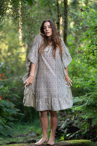 ROBE DE LA BELLE AU BOIS DORMANT - MOTIFS BRUNS