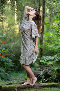 ROBE DE LA BELLE AU BOIS DORMANT - MOTIFS BRUNS