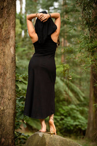 RISING SUN DRESS - BLACK