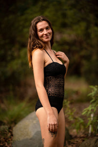 MAILLOT DE BAIN UNE PIÈCE EN DENTELLE - NOIR